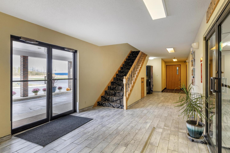 Public Area 3, SureStay by Best Western Massena, Saint Lawrence