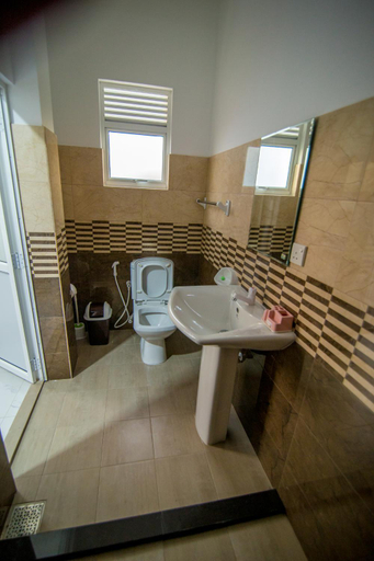 Bathroom 2, CITY SUNRISE, Hikkaduwa