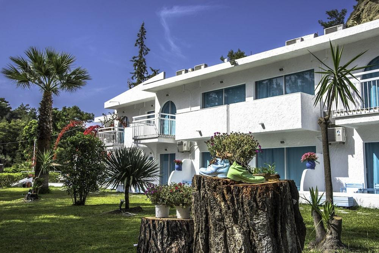 Exterior & Views 1, Pine Trees Art Hotel, South Aegean