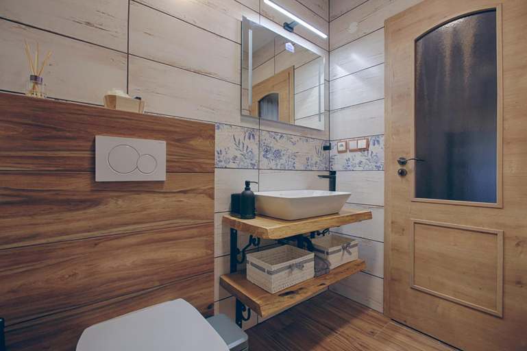 Bathroom 5, Ubytovani u Vyskocilu, Hodonín
