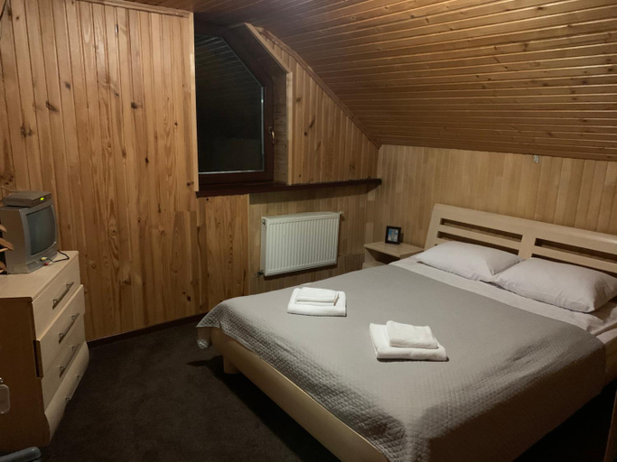 5, Tranzyt, Iaremchans'ka