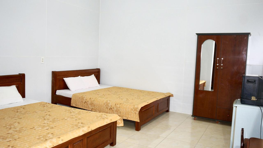 Bedroom 2, Blue Ocean Hotel , Ninh Hòa