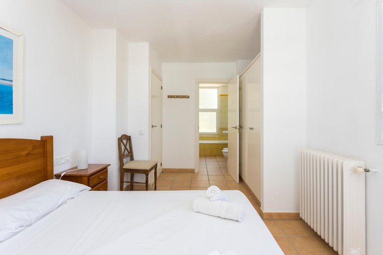 Bathroom 5, Frontline Sea Villa with Private Pool in Calella - ALBA, Girona