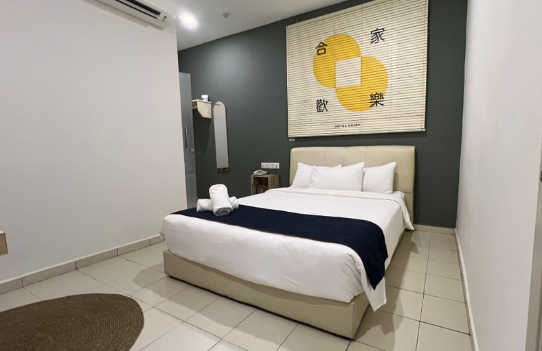 Cojoy Hotel Chinatown - Tap to explore photos