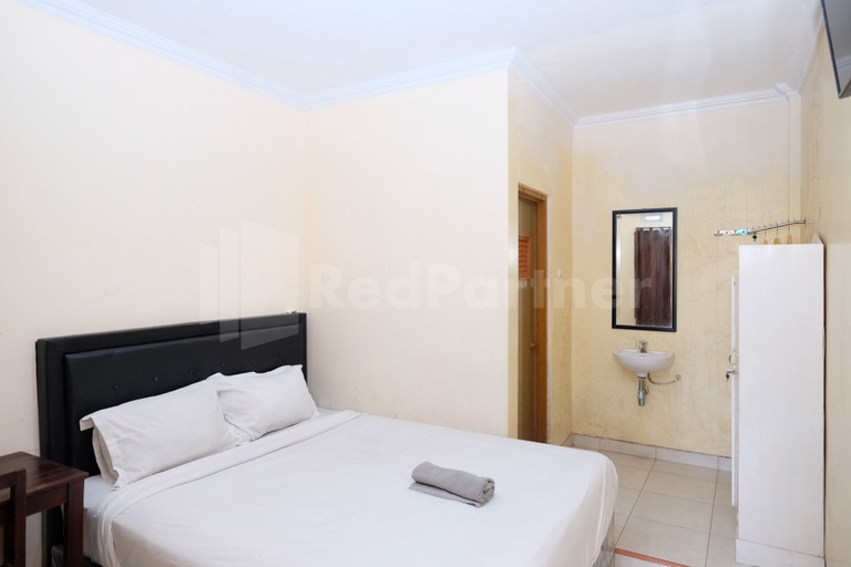 Bedroom 5, Mas Klimis Guesthouse Pakuwon Mall Mitra RedDoorz, Sleman