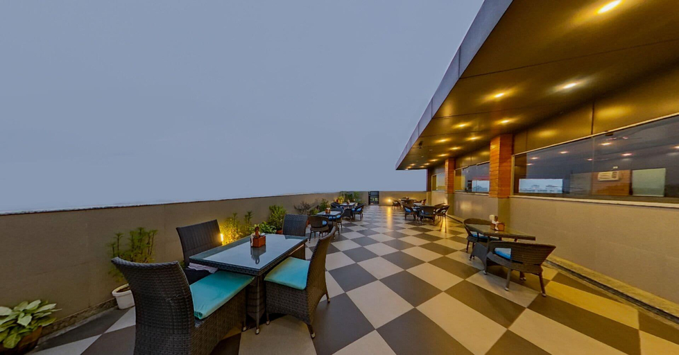 Food & Drinks 4, Zip By Spree Hotels Grand Legacy Prime, Dehradun