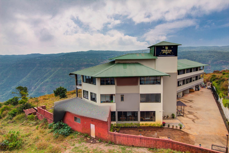 Exterior & Views 1, Hotel Mountain Breeze, Satara