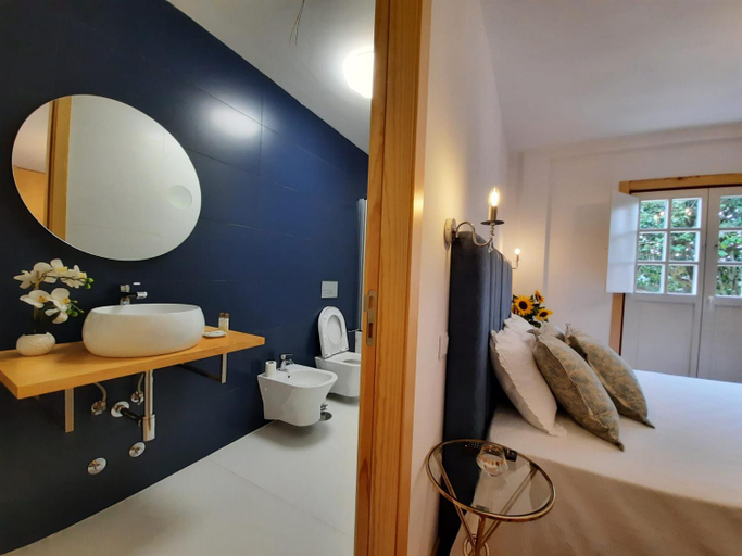 Bathroom 4, Quinta de Castelhão, Barcelos