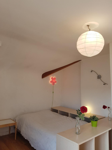 Bedroom, NDP Family (Ndong Du Pierrier), Val-d'Oise
