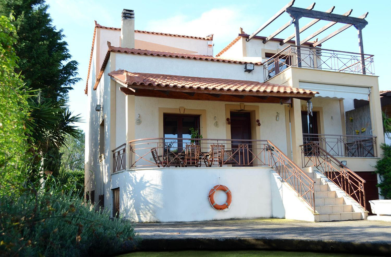 Exterior & Views, Villa Bella Loukisia, Central Greece