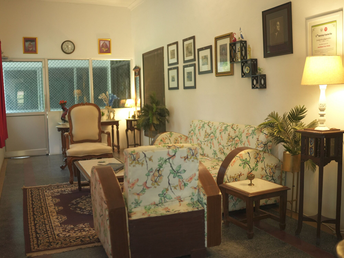 Room 5, Amã Stays & Trails Anand Bhawan Palace, Kannauj, Kannauj
