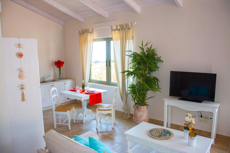 Others 5, Ideales Resort, Ionian Islands
