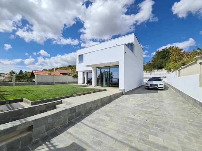 3, Villa ARUBA, Balchik