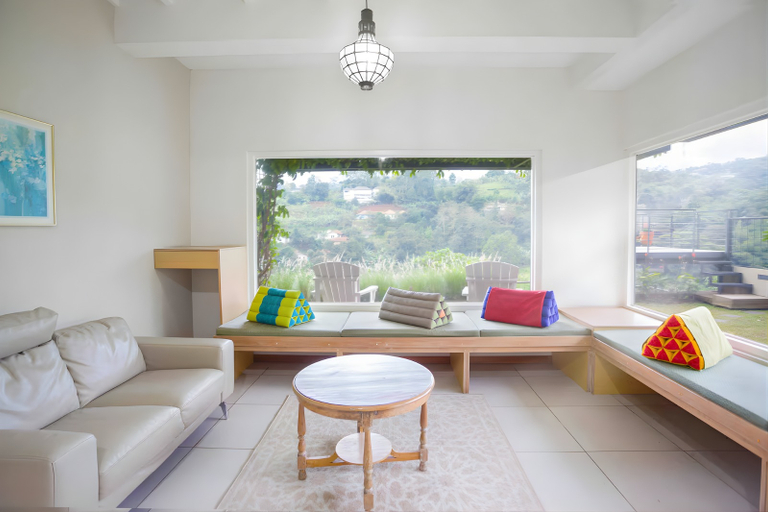Others 4, Syllo 2 | 4BR Bright Dago Pakar Resort Villa w/ View & BBQ, Bandung