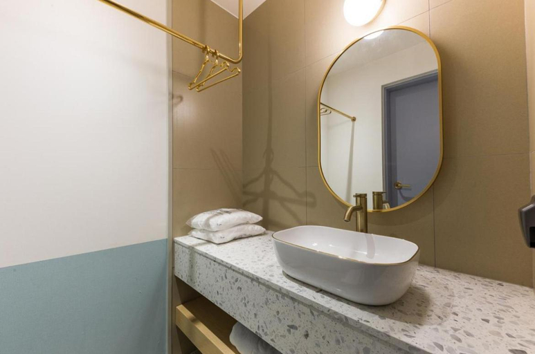 Bathroom 5, Cheonan Aria, Cheonan