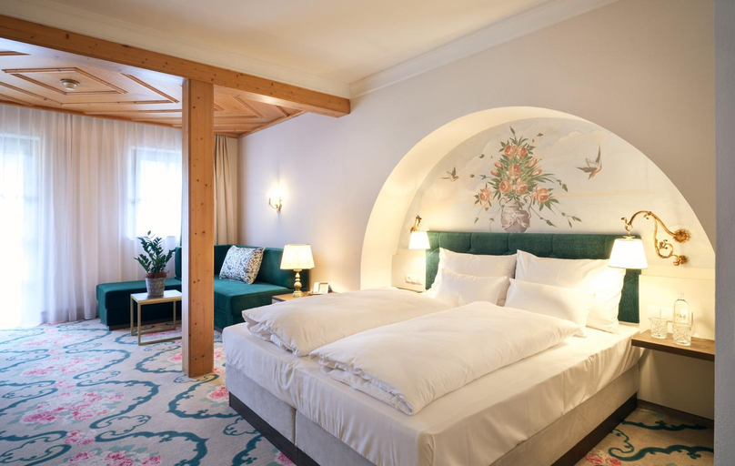 Bedroom 3, Hotel Pichlmayrgut, Liezen