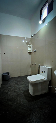Bathroom 3, Goodkarma Inn, Ernakulam