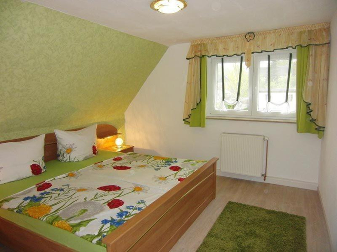 Bedroom 2, Familienspass in Lichtenhain, Sächsische Schweiz-Osterzgebirge