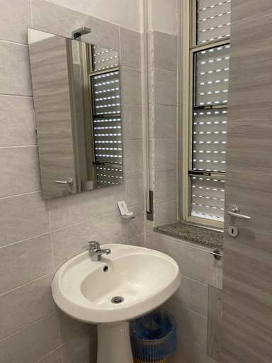 Others 5, Mura Guest Room, Oristano