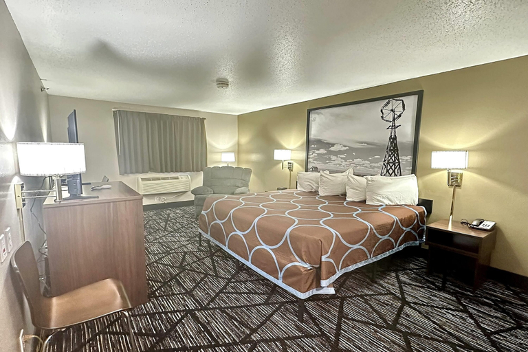 Bedroom 3, Super 8 by Wyndham Sisseton, Roberts