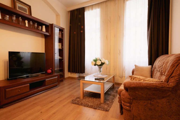 Shared lounge/TV area, Apartmany u tri jehnatek, Karlovy Vary