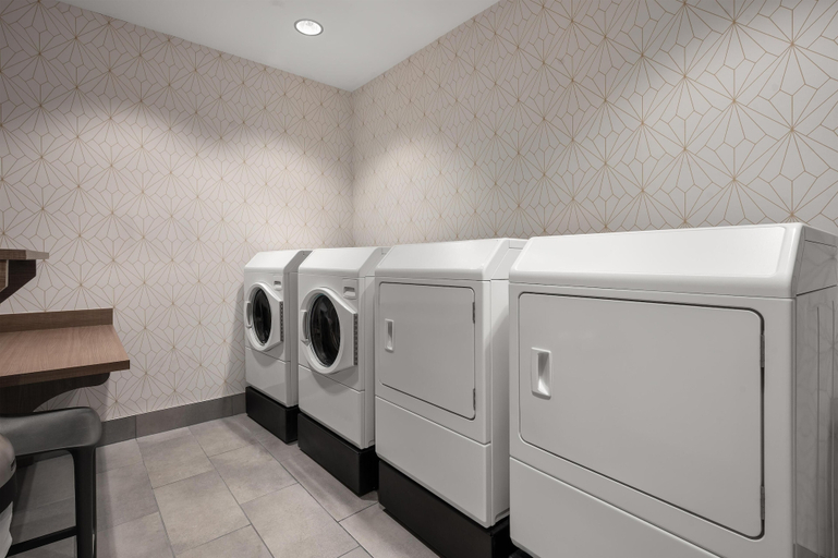 Bathroom 5, Home2 Suites by Hilton Cincinnati Eastgate, Clermont