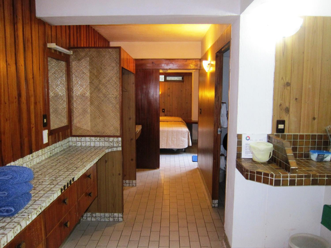 Bedroom 2, Raina Beach Apartments & Houses, Rorotonga