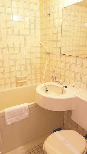 Bathroom 3, Hotel Neo Rouge, Taitō