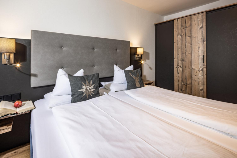 Others 3, Hubertus Appartements Inzell, Traunstein