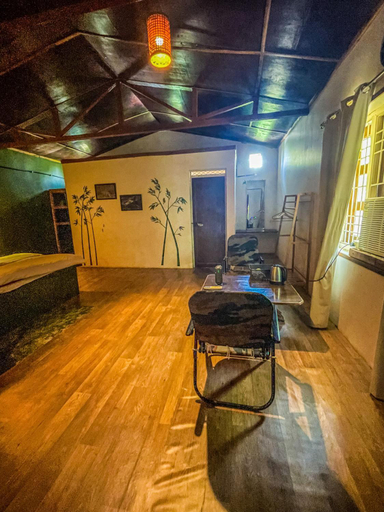 3, Bear Valley Camp, Panna