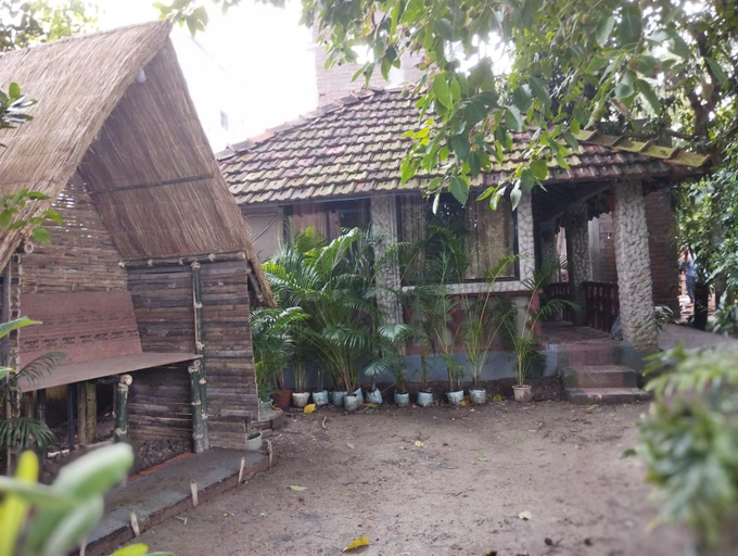 Others 5, Bawali Farmhouse, South 24 Parganas