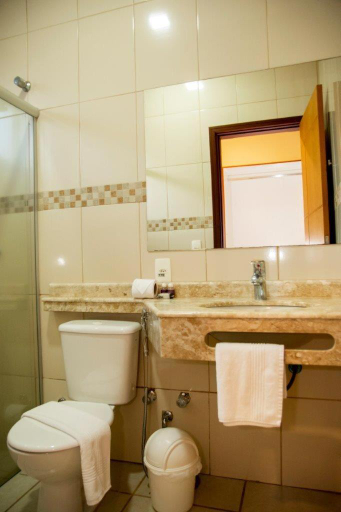 Bathroom 3, Habitat Hotel Pirassununga, Piracununga