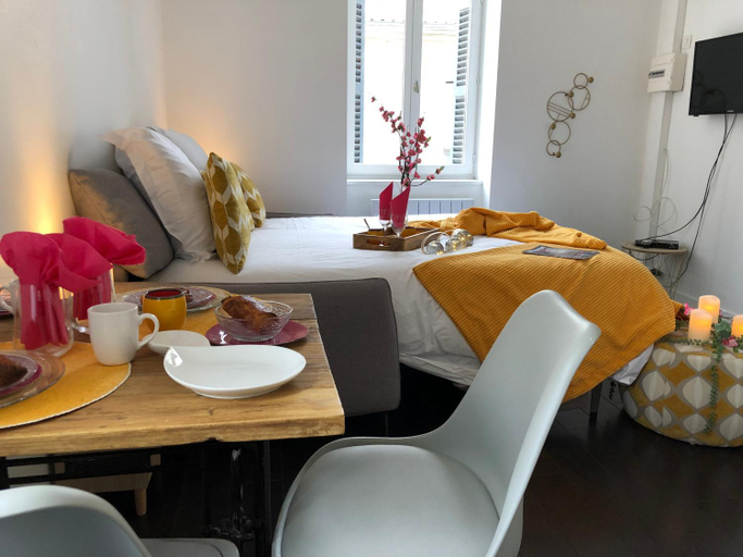 Facilities 5, LES DEMOISELLES DE ROCHEFORT, Charente-Maritime