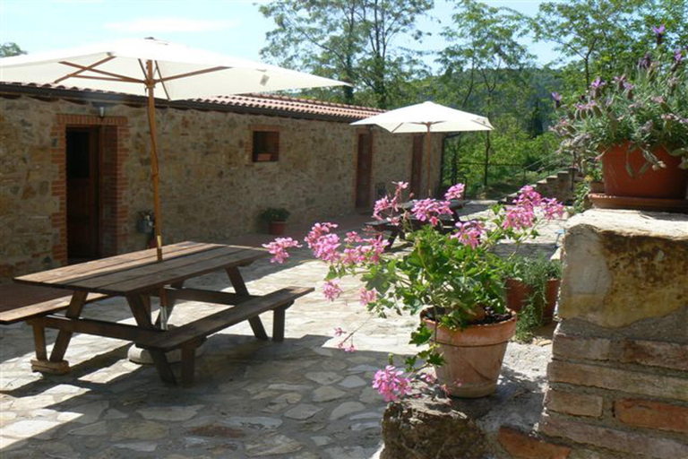 Others 5, Rustic Tuscan Apartment, Grosseto