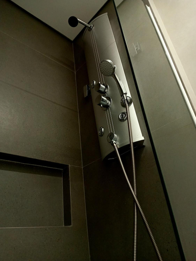 Bathroom 3, Hotel Merion, Pato Branco