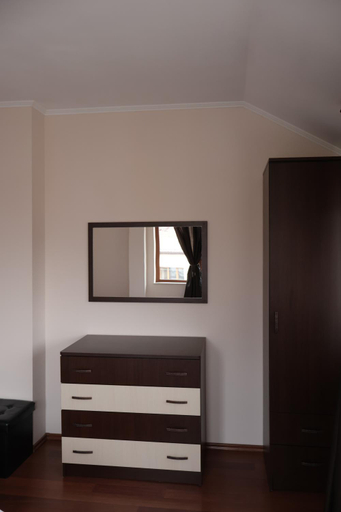 Others 5, Luxury apartment in the mountain, Razlog