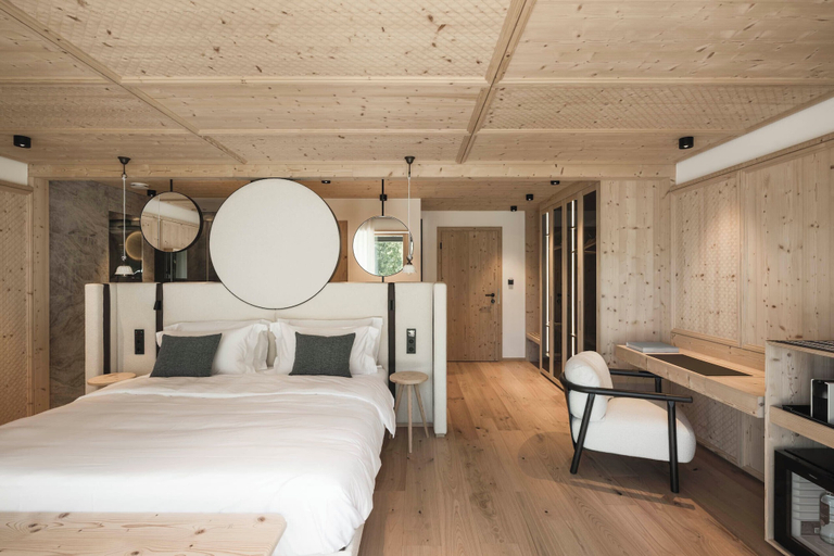 Bedroom 4, Muliné Lodge, Bolzano