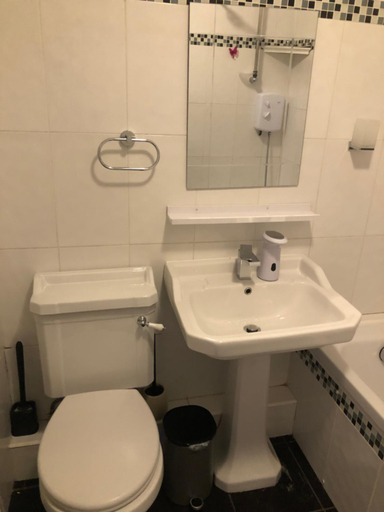 5, Cozzy Living, Leeds