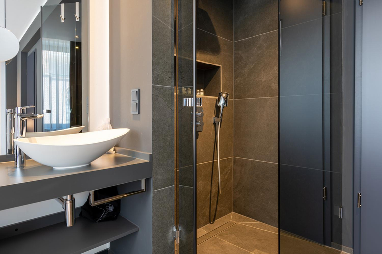 Bathroom 3, Sellmann´s Boutique Hotel, Dortmund