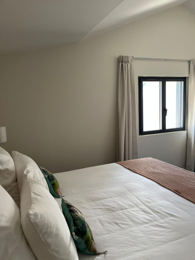 Bedroom 2, Domaine de l'Ecorcerie, Vienne