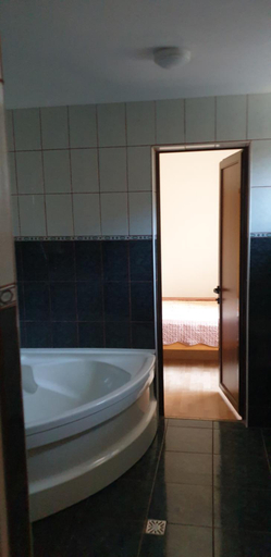Bathroom, CRIZANTEMA, Livadia