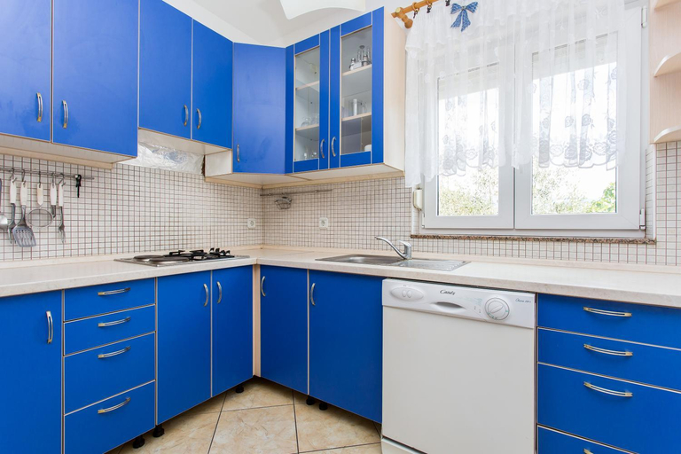 Others 5, Apartman Justinic, Dobrinj