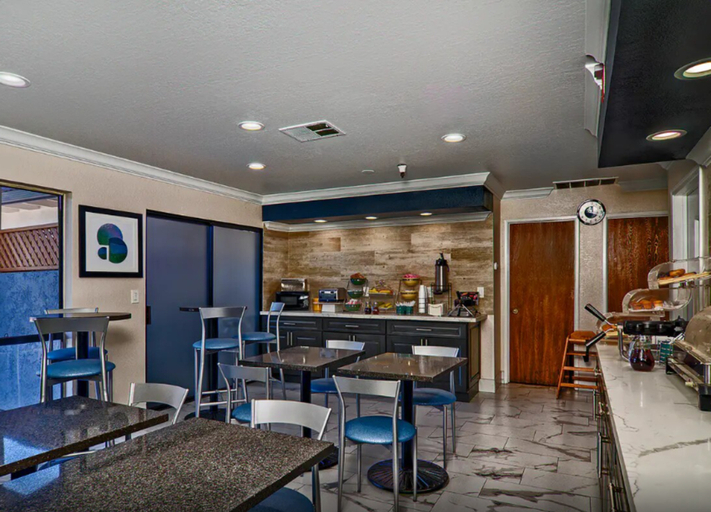 Food & Drinks 5, Quality Inn & Suites South San Jose / Morgan Hill, Santa Clara