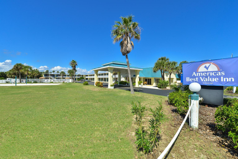 Exterior & Views 2, Americas Best Value Inn Satellite Beach Melbourne, Brevard