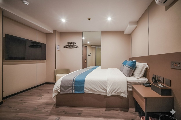 Bedroom 3, Ha Fa Villa, Hong Kong Island