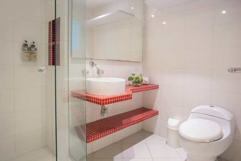 Bathroom 2, Hotel Barahona, Cartagena de Indias