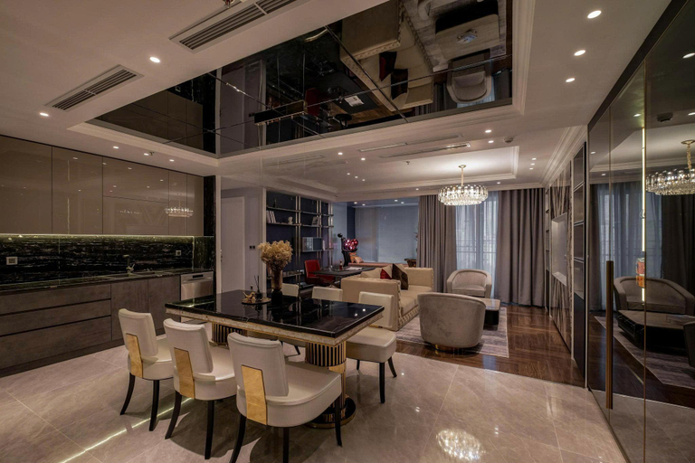 Food & Drinks 5, Landmark 81 and Vinhomes - Royal Apartment, Bình Thạnh