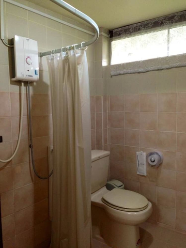 Bathroom, Baan Maihorm Guesthouse, Mae Chan