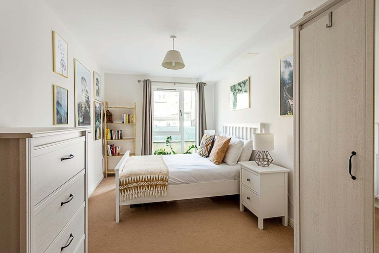 Bedroom 2, Bright Flat in Historic Whitechapel, London