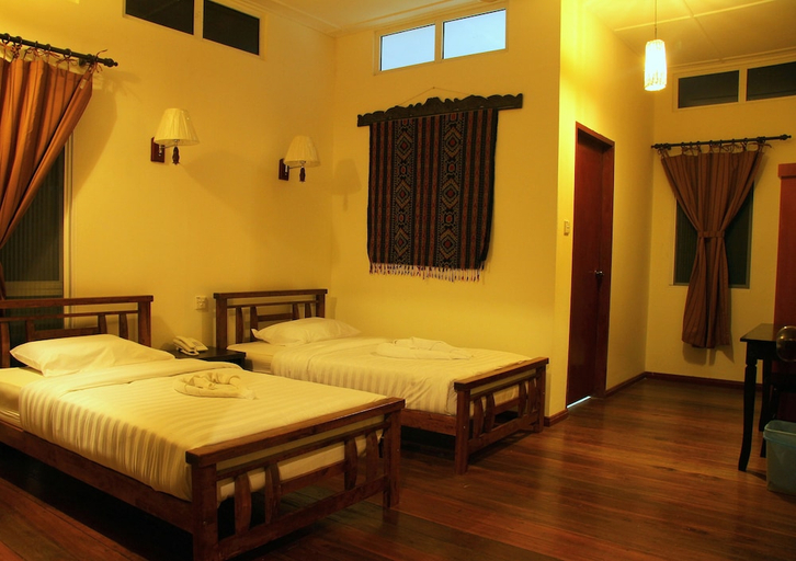 Bedroom 2, Borneo Nature Lodge, Kinabatangan